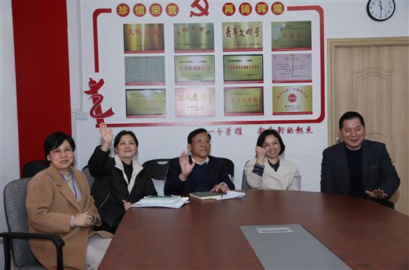 我院领导班子视频连线慰问援柬埔寨医疗队