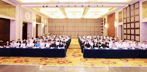 2026年全飞秒激光手术新进展学习班暨广西残疾人康复协会视力残疾康复专业委员会学术年会暨中国流动眼科手术车“复明18号”项目培训会闭幕